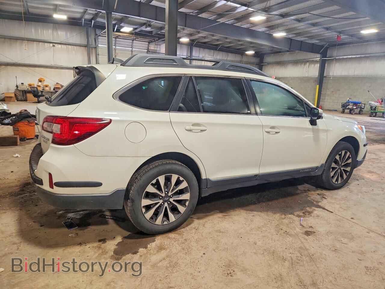 2017 SUBARU OUTBACK - VIN: 4S4BSANC1H3300566 - Фото 3