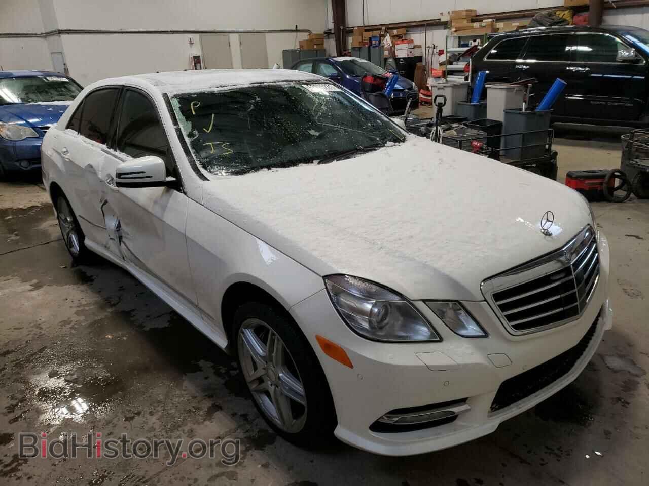 Photo WDDHF9BB1DA755930 - MERCEDES-BENZ E-CLASS 2013