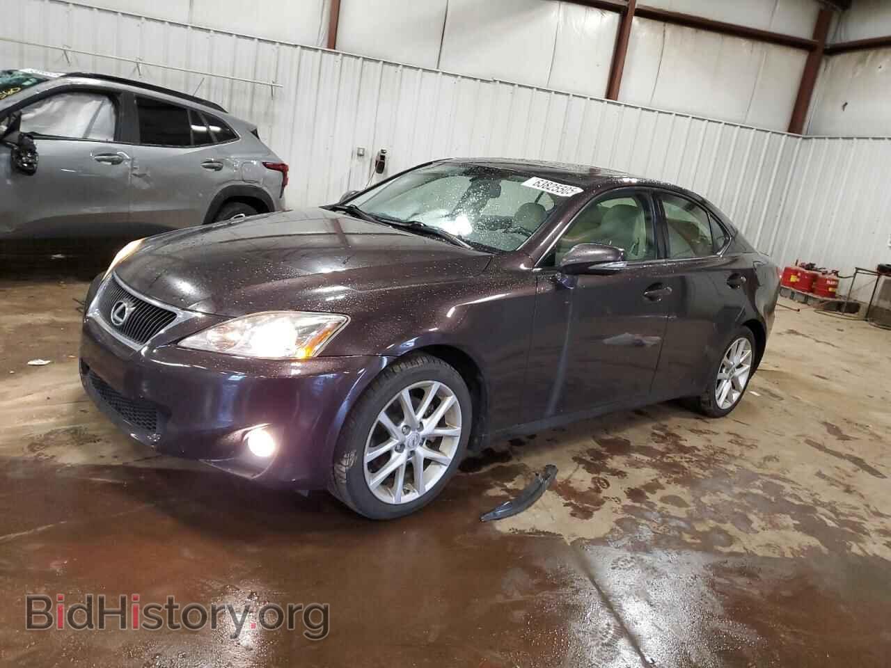 Photo JTHCF5C27C2035809 - LEXUS IS 2012