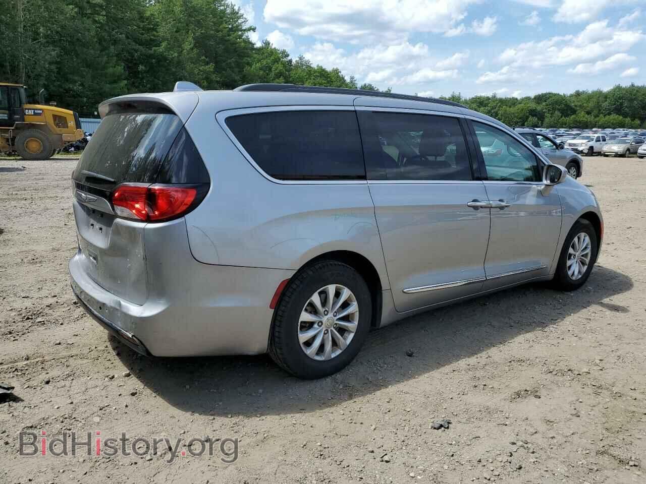 2017 CHRYSLER PACIFICA - VIN: 2C4RC1BG7HR770373 - Фото 3