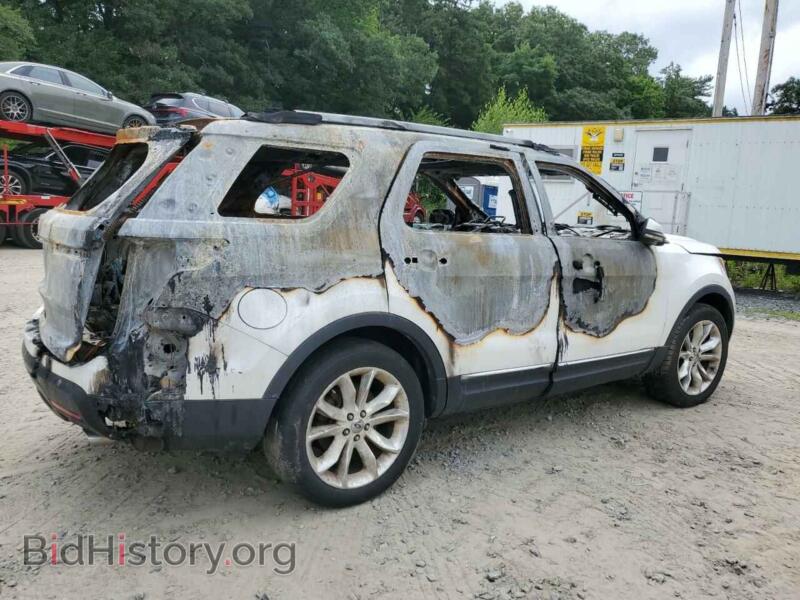 2011 Ford EXPLORER (VIN 1FMHK8F89BGA36946) — фото 3 из 13
