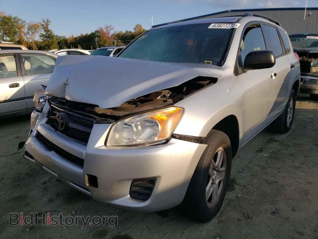 2011 TOYOTA RAV4 - VIN: 2T3ZF4DV5BW060227 - Фото 2