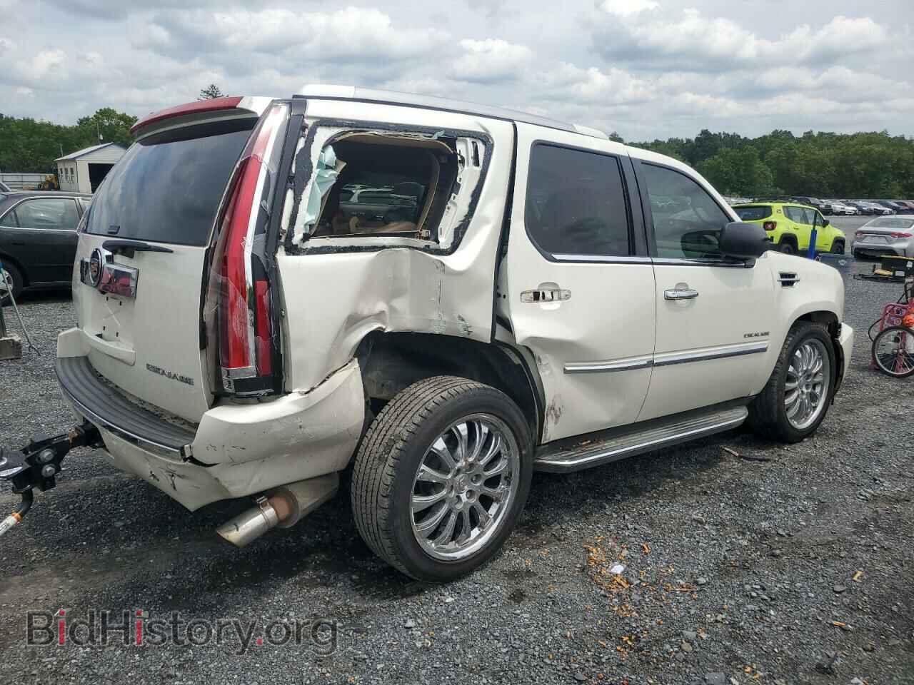 2011 CADILLAC ESCALADE - VIN: 1GYS4BEF6BR103213 - Фото 3