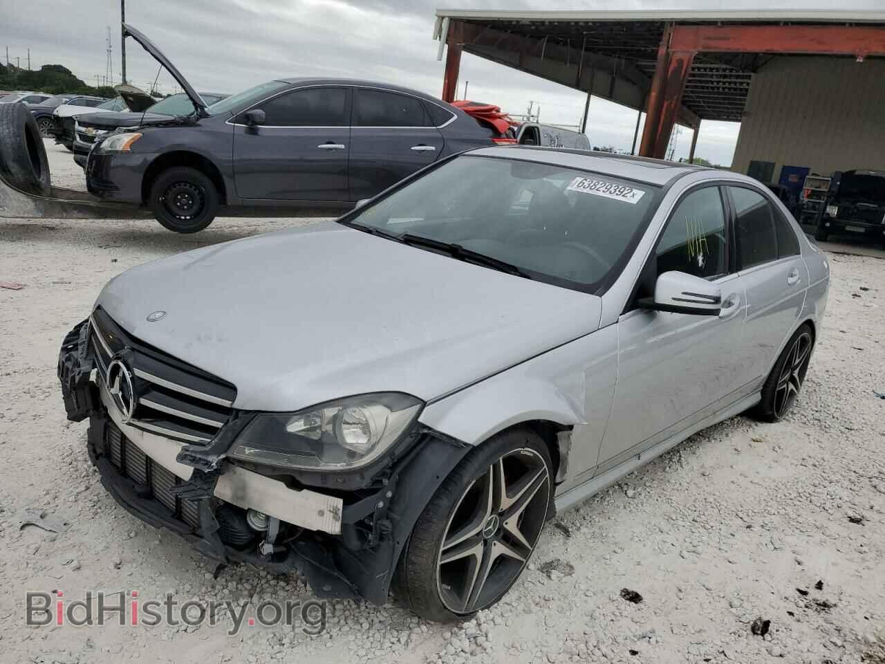2014 MERCEDES-BENZ C-CLASS - VIN: WDDGF4HB7EA953533 - Фото 2