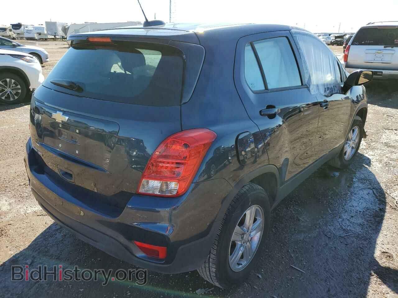 2019 CHEVROLET TRAX - VIN: 3GNCJNSB3KL322067 - Photo 4