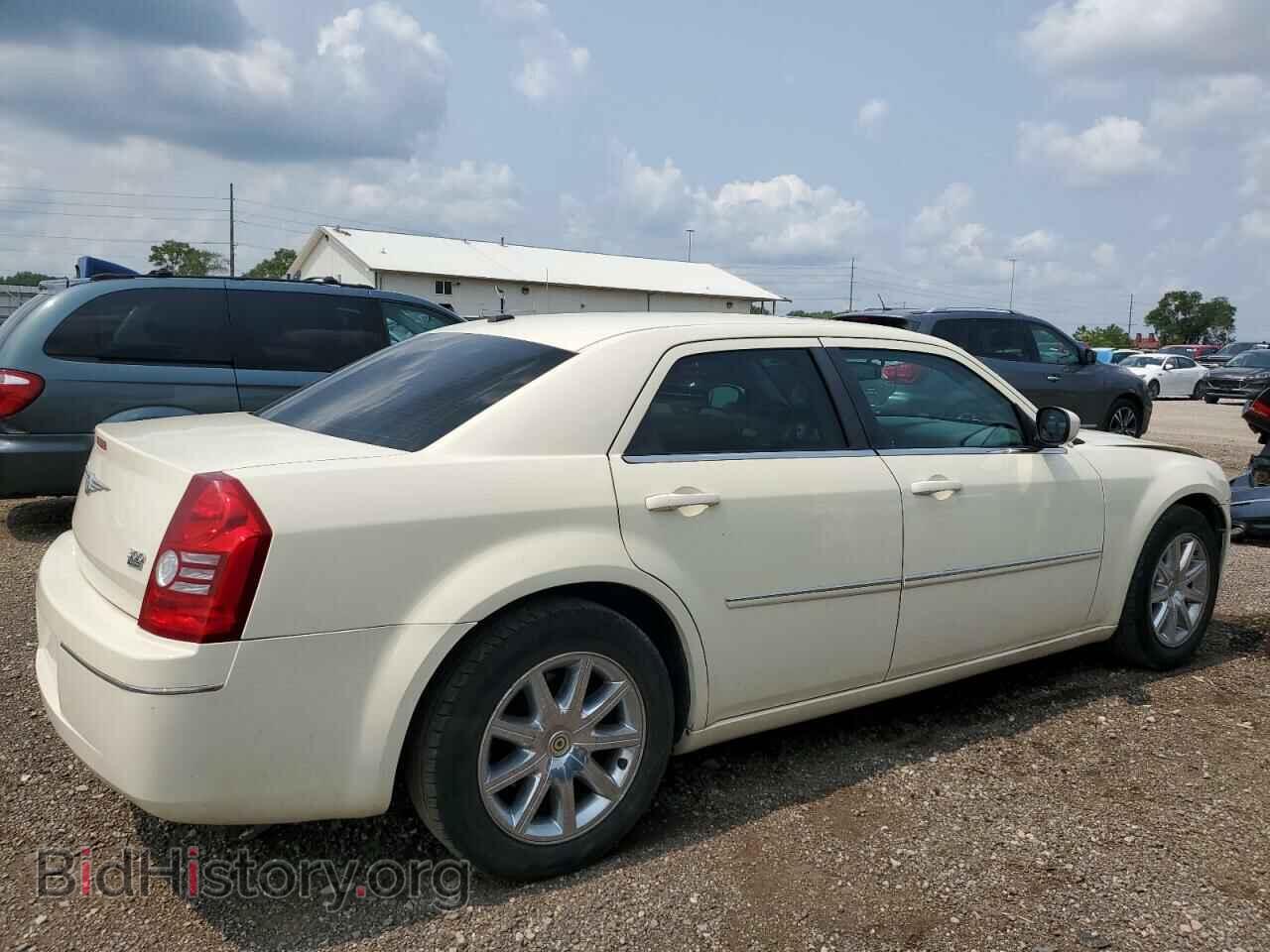 2009 CHRYSLER 300 - VIN: 2C3LA53V49H553651 - Фото 3