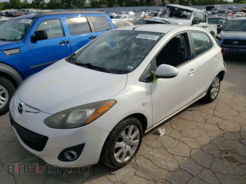 2011 Mazda 2 (VIN JM1DE1HY6B0102697) — фото 1 из 13, Copart, повреждение: задняя часть