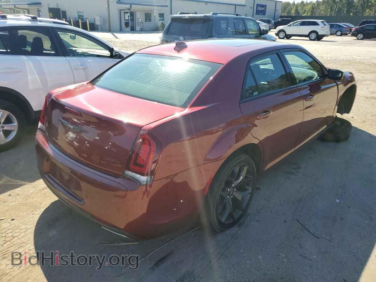 2021 CHRYSLER 300 - VIN: 2C3CCABG8MH585372 - Фото 4