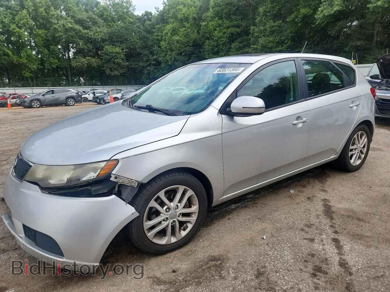 Фотография KNAFU5A2XB5417222 - KIA FORTE5 EX 2011