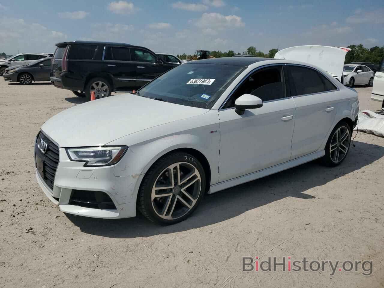 Photo WAUGUGFF8H1032835 - AUDI A3 2017