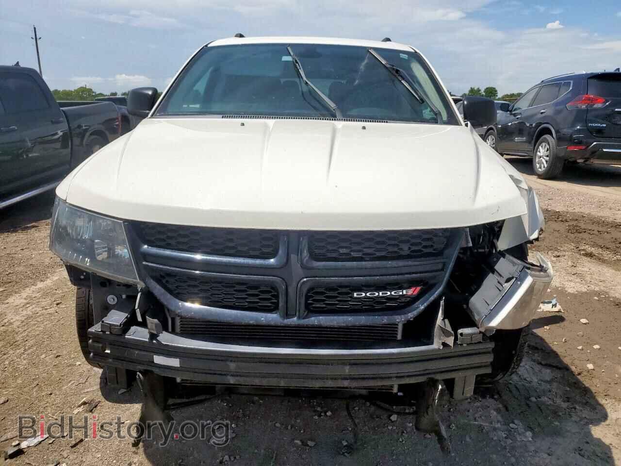 2018 DODGE JOURNEY - VIN: 3C4PDCAB9JT533019 - Фото 5