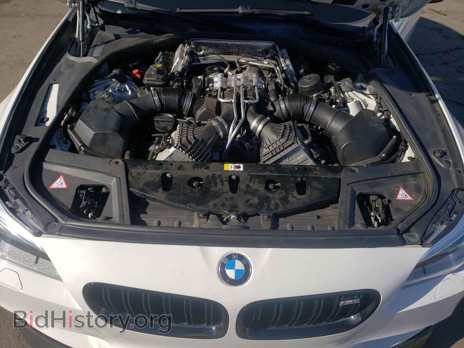 2015 BMW M5 - VIN: WBSFV9C51FD595216 - Фото 7