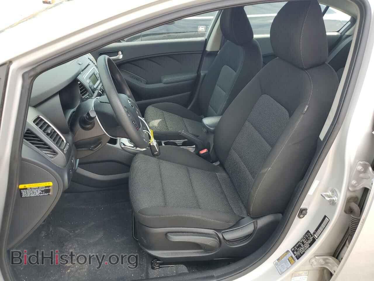2017 KIA FORTE - VIN: 3KPFK4A7XHE088968 - Фото 7