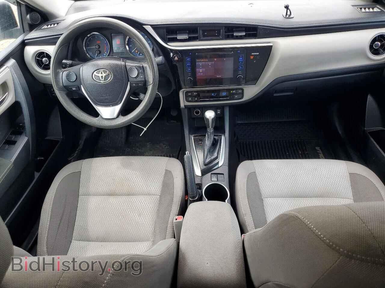 2017 TOYOTA COROLLA - VIN: 2T1BURHE4HC908969 - Фото 8