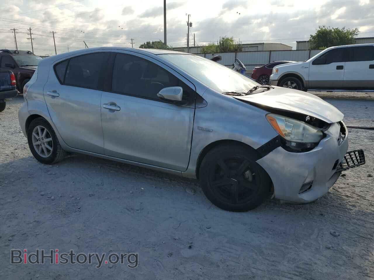 2013 TOYOTA PRIUS - VIN: JTDKDTB30D1550241 - Фото 4