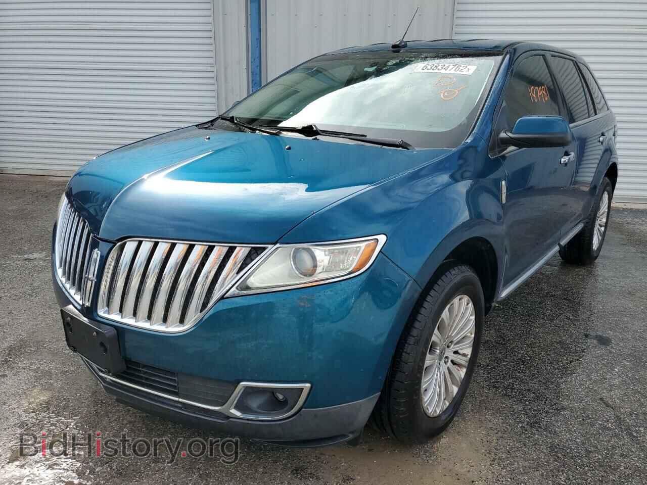2011 LINCOLN MKX - VIN: 2LMDJ6JK3BBJ19079 - Photo 2
