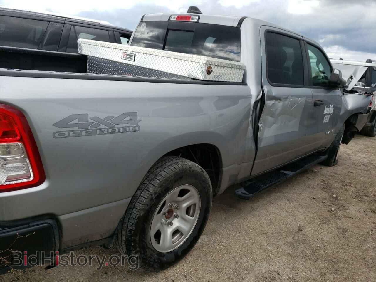 2019 RAM 1500 - VIN: 1C6SRFGT8KN586378 - Фото 4