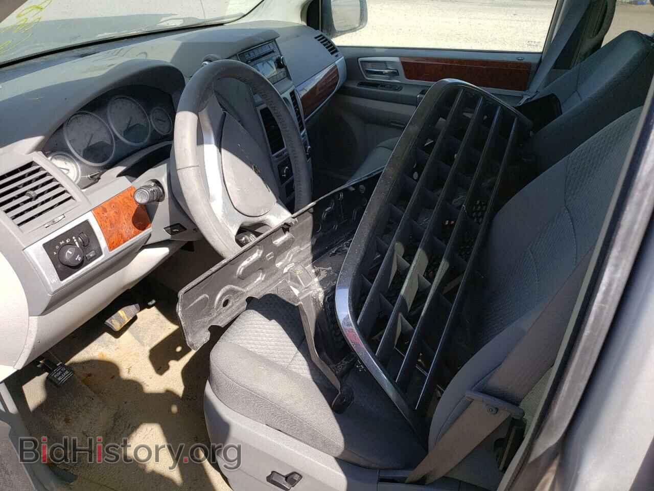 2009 CHRYSLER MINIVAN - VIN: 2A8HR54119R609117 - Фото 5