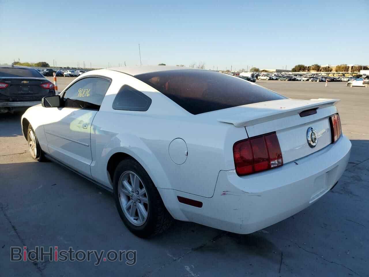 2008 FORD MUSTANG - VIN: 1ZVHT80N685137346 - Фото 3