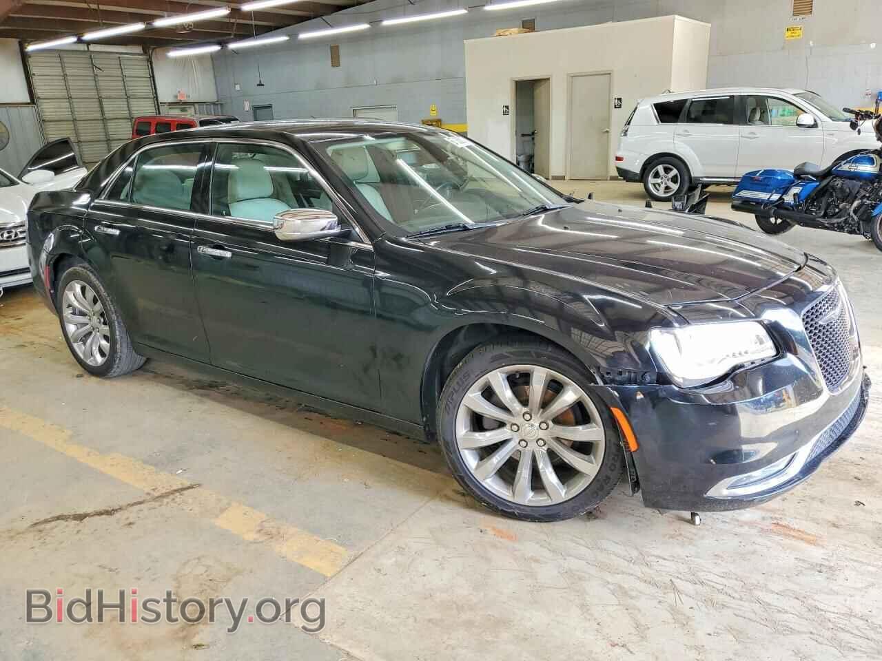 2019 CHRYSLER 300 - VIN: 2C3CCAEG9KH528607 - Фото 4