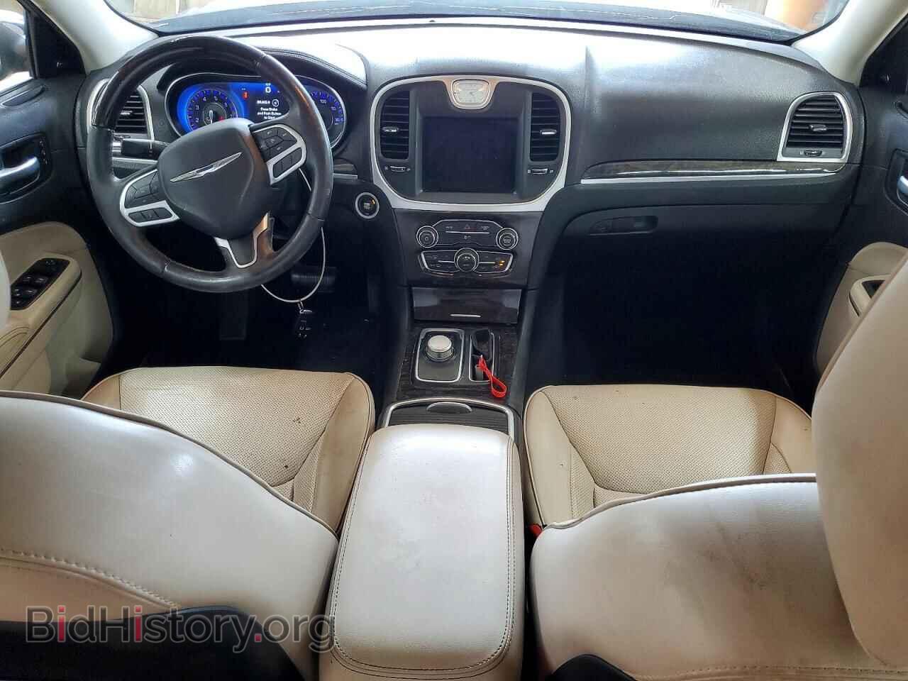 2019 CHRYSLER 300 - VIN: 2C3CCAEG9KH528607 - Фото 8