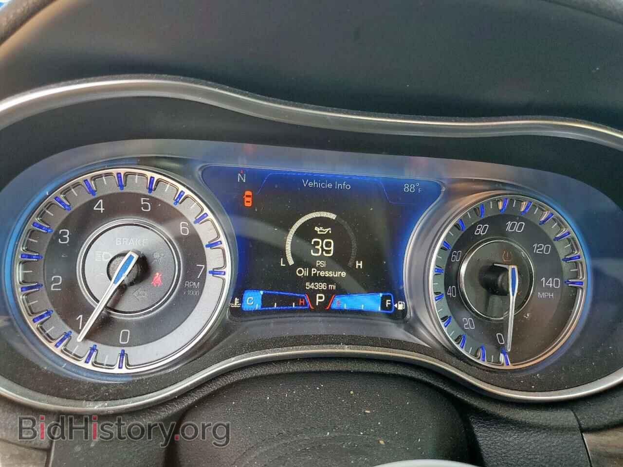 2021 CHRYSLER 300 - VIN: 2C3CCAAG2MH680057 - Фото 9