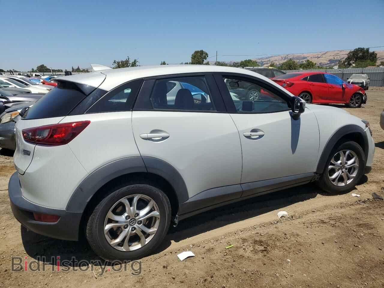 2016 MAZDA CX-3 - VIN: JM1DKBC72G0116715 - Фото 3