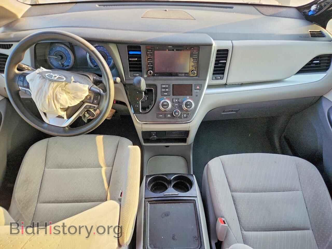 2019 TOYOTA SIENNA - VIN: 5TDKZ3DC5KS008471 - Photo 8