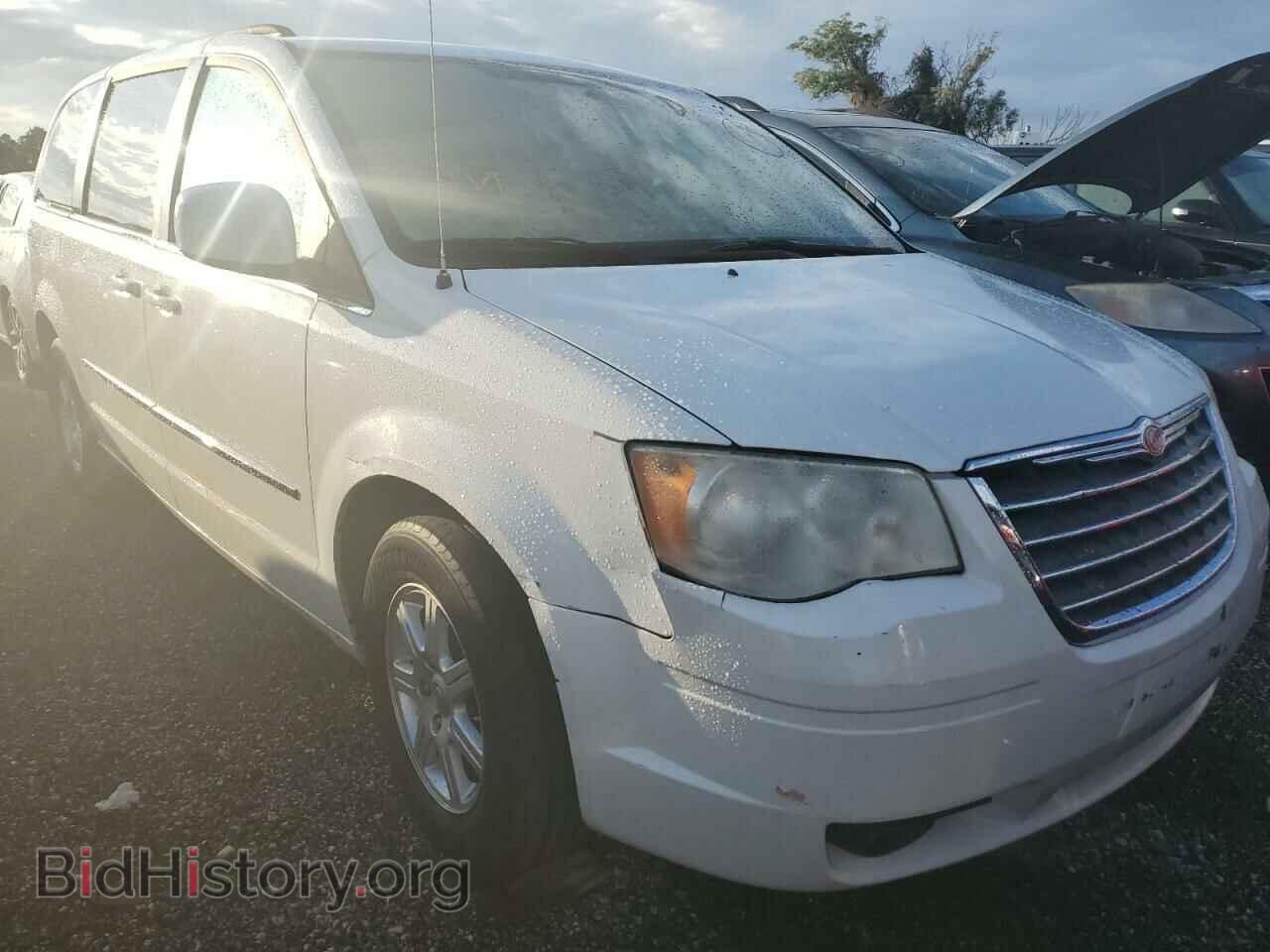 Photo 2A4RR5D17AR492265 - CHRYSLER MINIVAN 2010