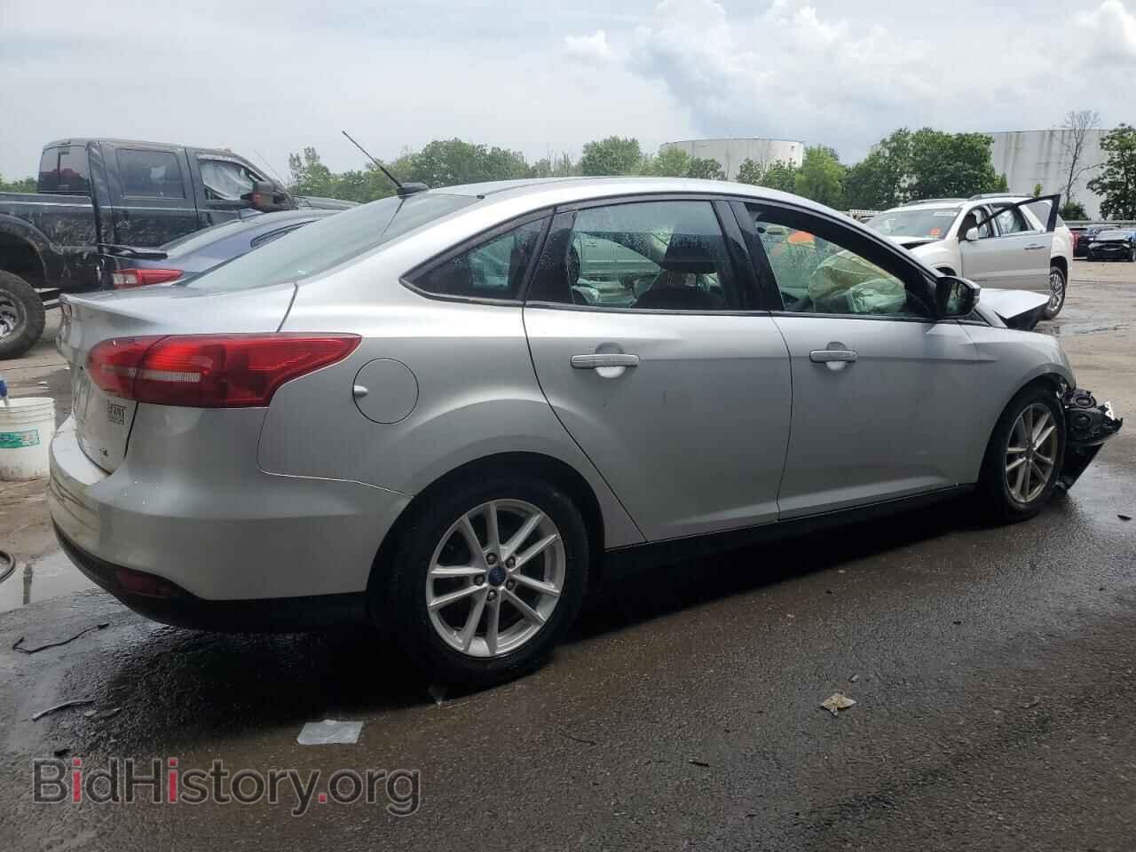 2017 FORD FOCUS - VIN: 1FADP3F24HL248825 - Фото 3