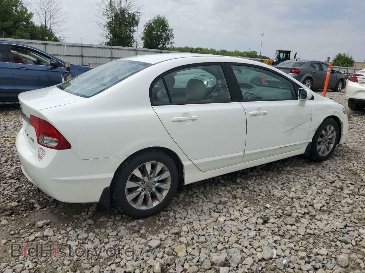 2009 HONDA CIVIC - VIN: 19XFA16859E000574 - Фото 3