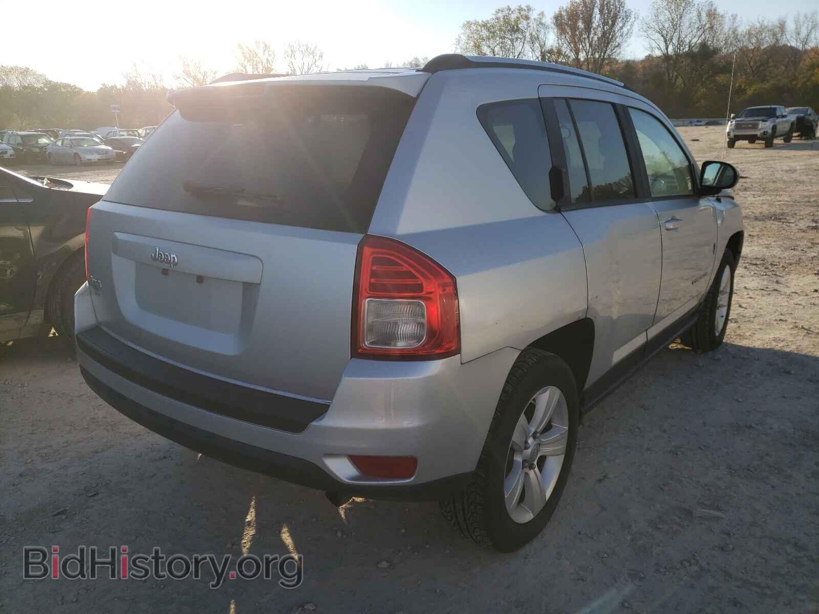 2012 JEEP COMPASS - VIN: 1C4NJDBB0CD717133 - Photo 4