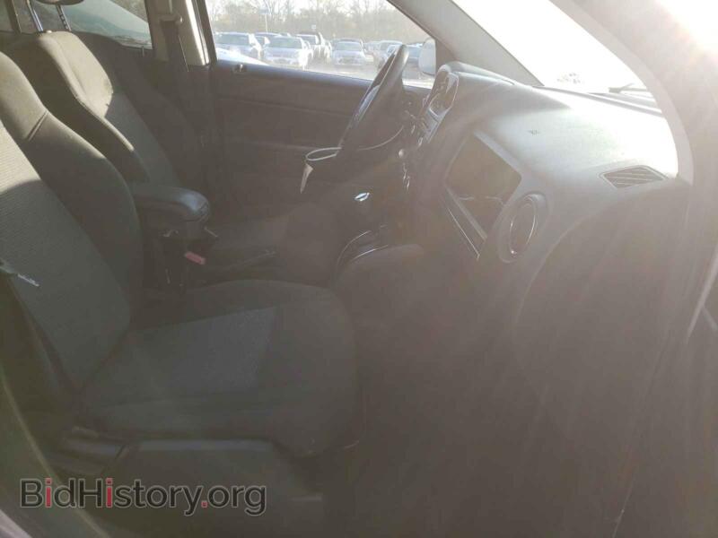 2012 Jeep COMPASS (VIN 1C4NJDBB0CD717133) — фото 5 из 10