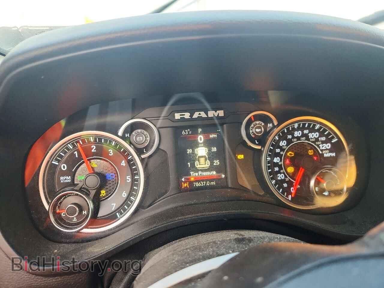2019 RAM 1500 - VIN: 1C6SRFBT6KN913822 - Фото 9