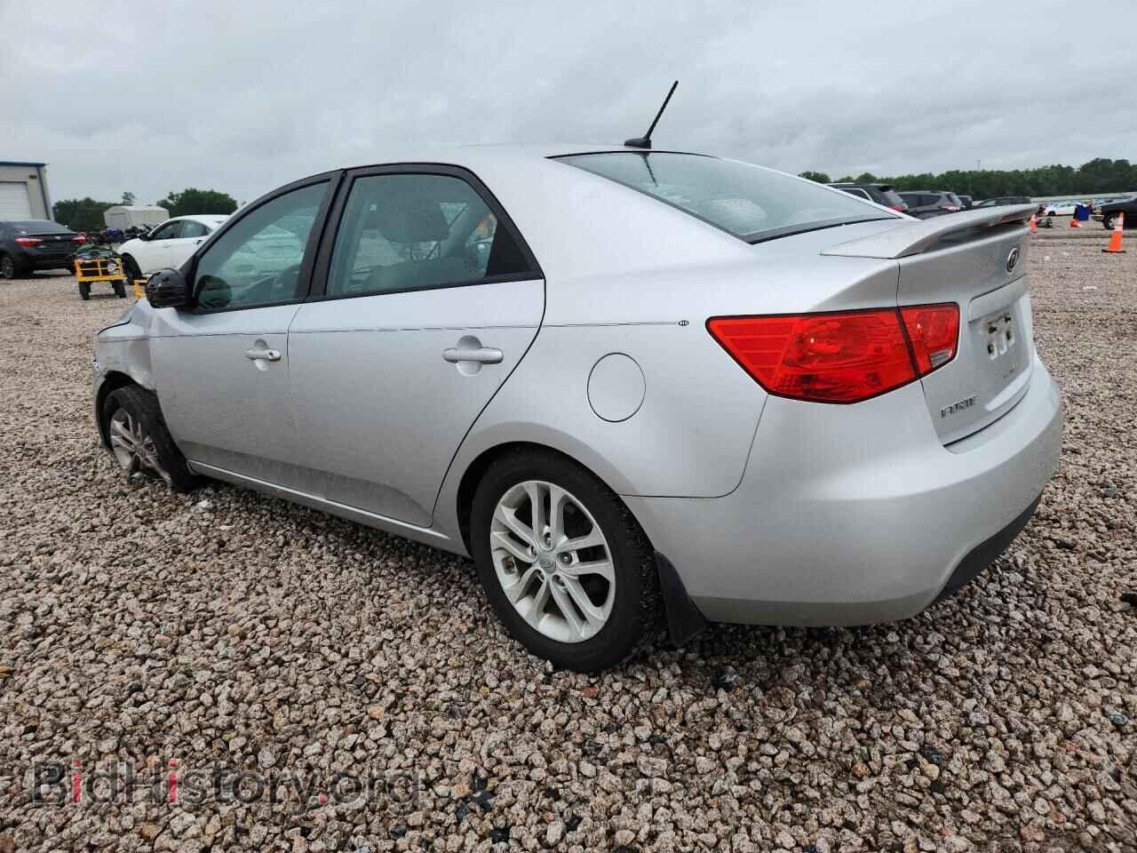 2011 KIA FORTE - VIN: KNAFU4A26B5374430 - Photo 2