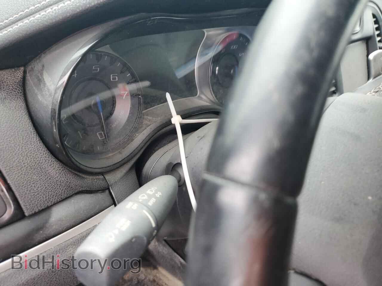 2018 CHRYSLER 300 - VIN: 2C3CCABG2JH227728 - Фото 9