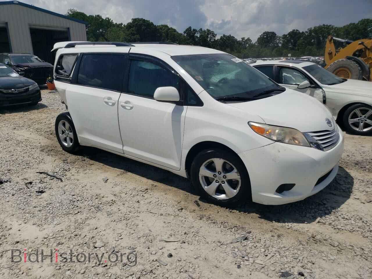 2017 TOYOTA All Models - VIN: 5TDKZ3DC0HS799727 - Фото 4