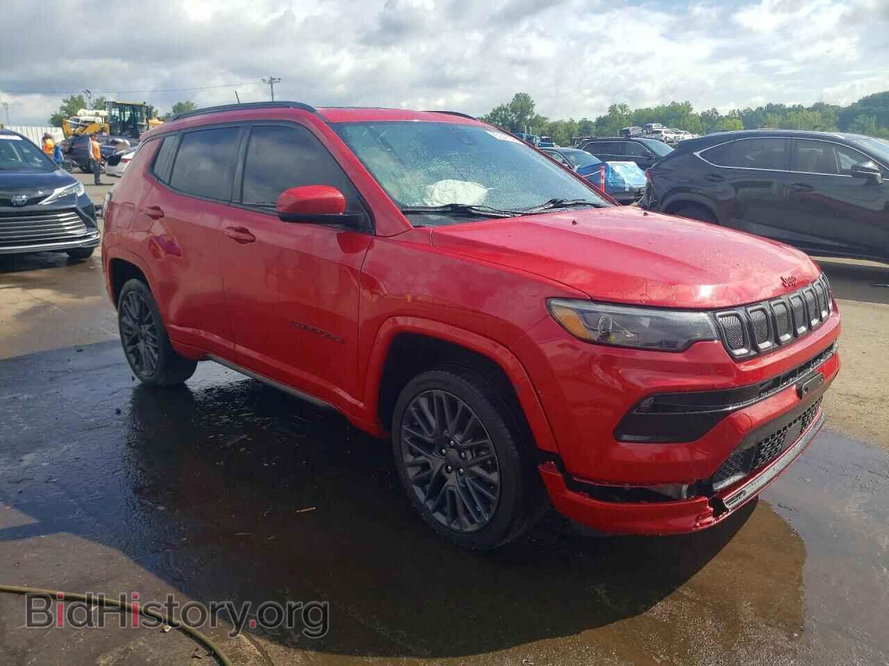 2022 Jeep COMPASS (VIN 3C4NJDCB5NT224639) — фото 4 из 15