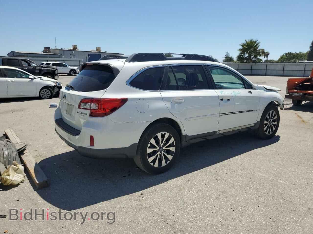 2015 SUBARU OUTBACK - VIN: 4S4BSANC3F3295044 - Фото 3