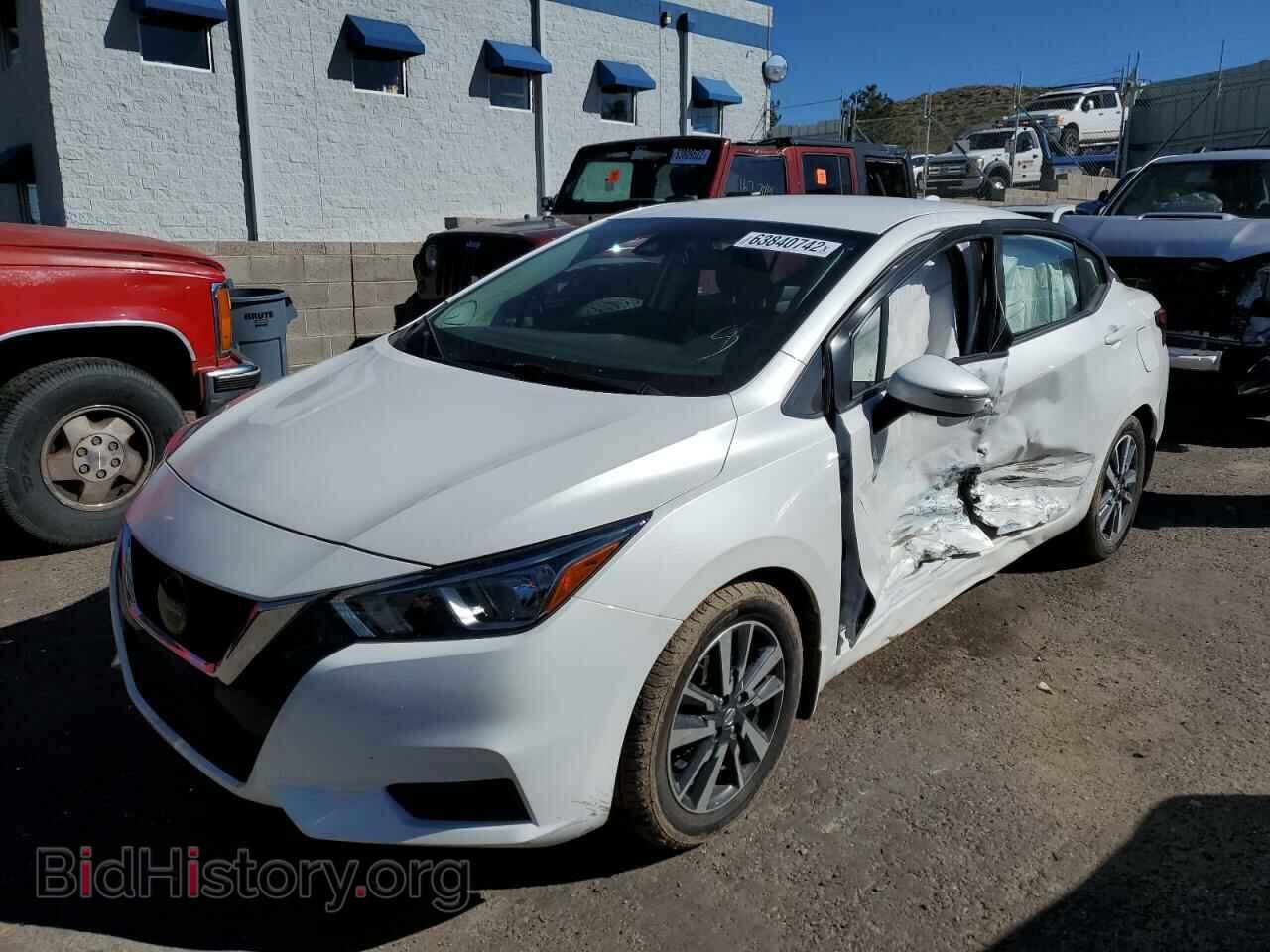 2020 NISSAN VERSA - VIN: 3N1CN8EV0LL867863 - Фото 2