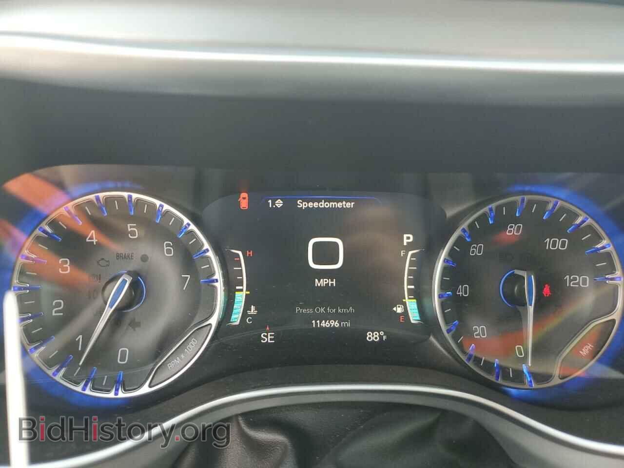 2018 CHRYSLER PACIFICA - VIN: 2C4RC1BG6JR182549 - Фото 9