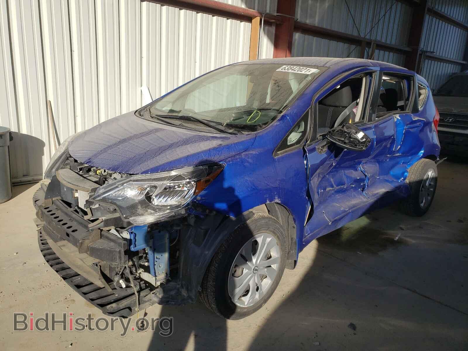 2017 NISSAN VERSA - VIN: 3N1CE2CP2HL379068 - Фото 2