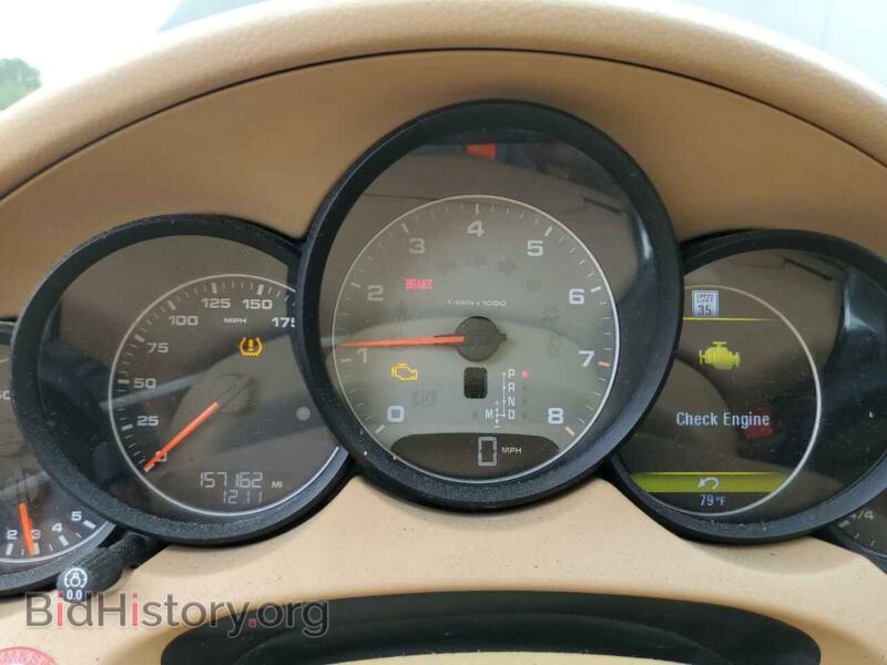 2011 Porsche CAYENNE (VIN WP1AB2A23BLA49493) — photo 9 of 13