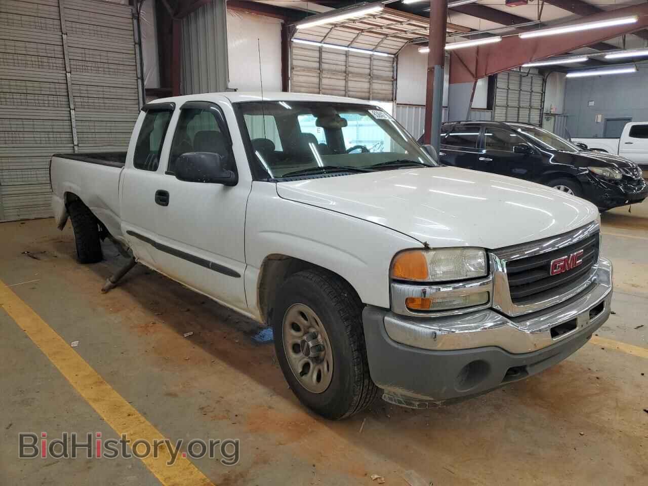 2005 GMC SIERRA - VIN: 1GTEC19T45E148615 - Фото 4