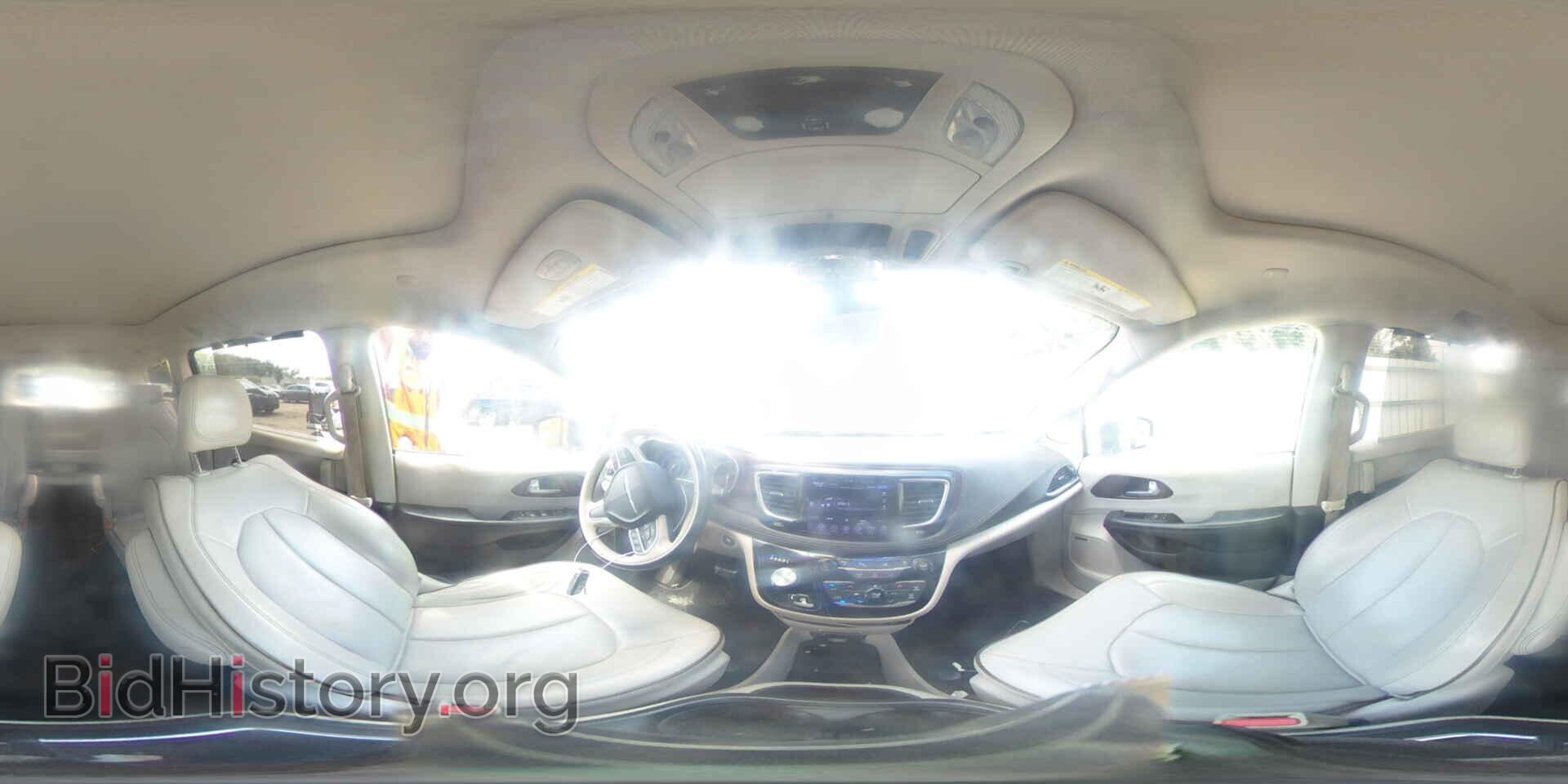 2017 CHRYSLER PACIFICA - VIN: 2C4RC1GGXHR544384 - Photo 15