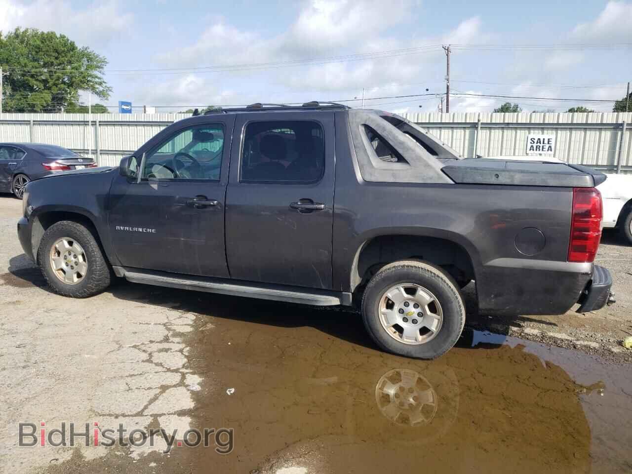 2011 CHEVROLET AVALANCHE - VIN: 3GNMCEE02BG258346 - Фото 2