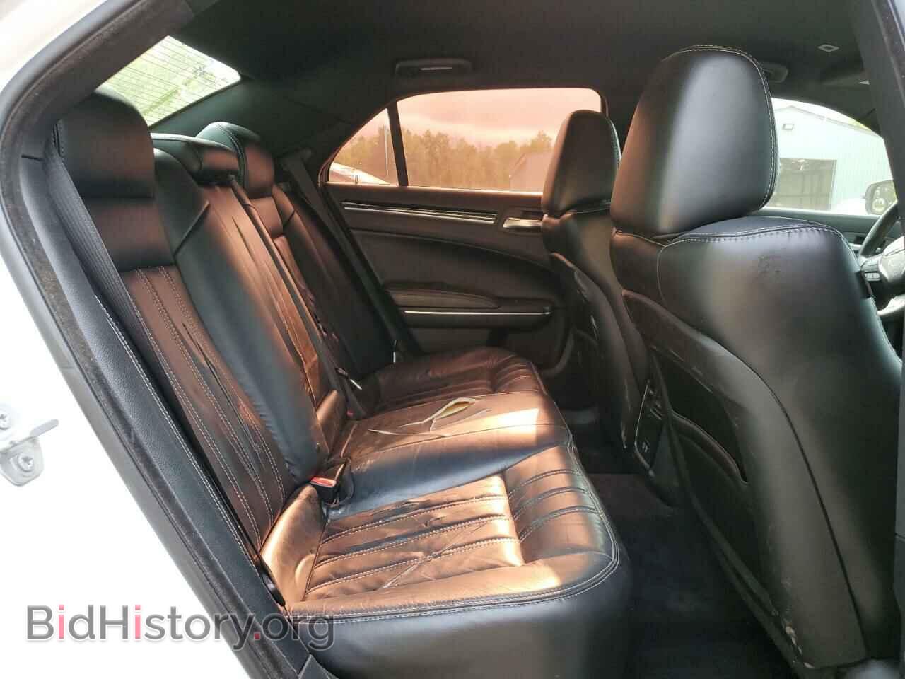 2017 CHRYSLER 300 - VIN: 2C3CCABG0HH645392 - Фото 10