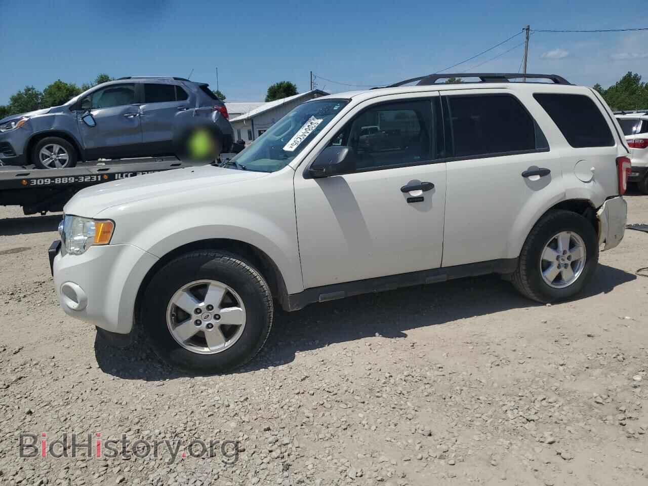 Фотография 1FMCU0D71BKA43497 - FORD ESCAPE 2011