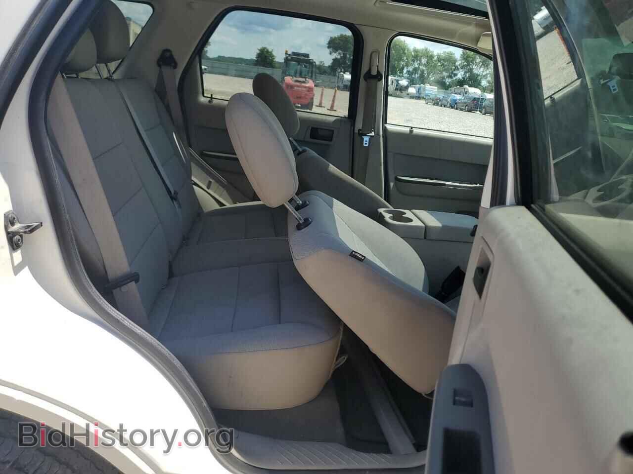 2011 FORD ESCAPE - VIN: 1FMCU0D71BKA43497 - Фото 10