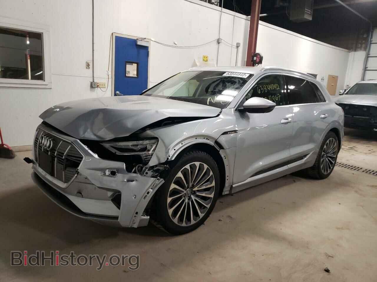 2019 AUDI E-TRON - VIN: WA1VABGE5KB021122 - Фото 2